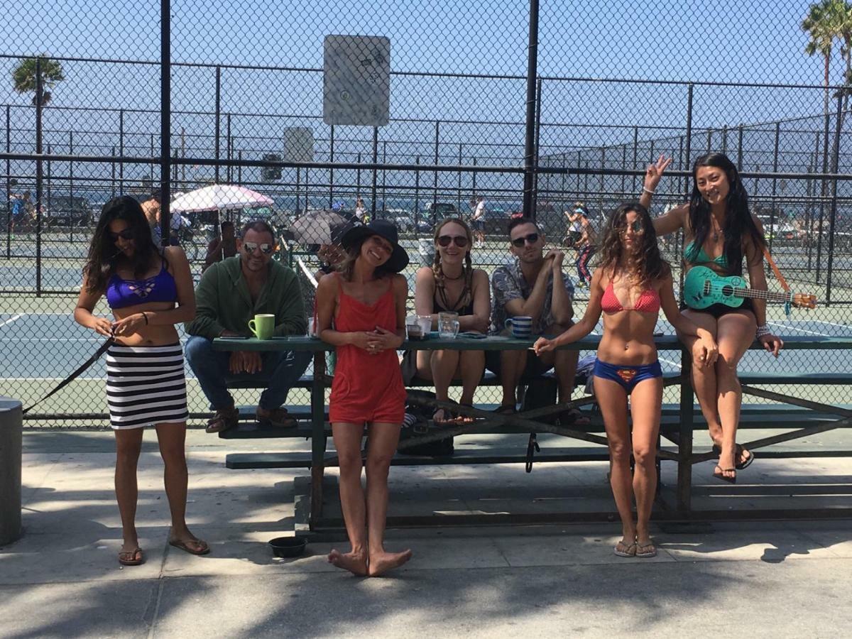 Ocean Front Vortex Female Hostel Private Rooms Free Bikes Los Angeles Luaran gambar